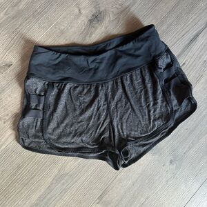 Lululemon Women's Lightweight Short Heathered